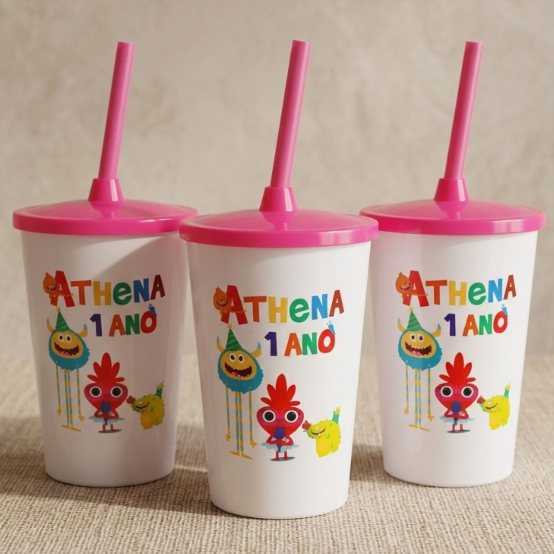 Copos de acrílico Personalizados com tampa e canudo para Aniversário Infantil