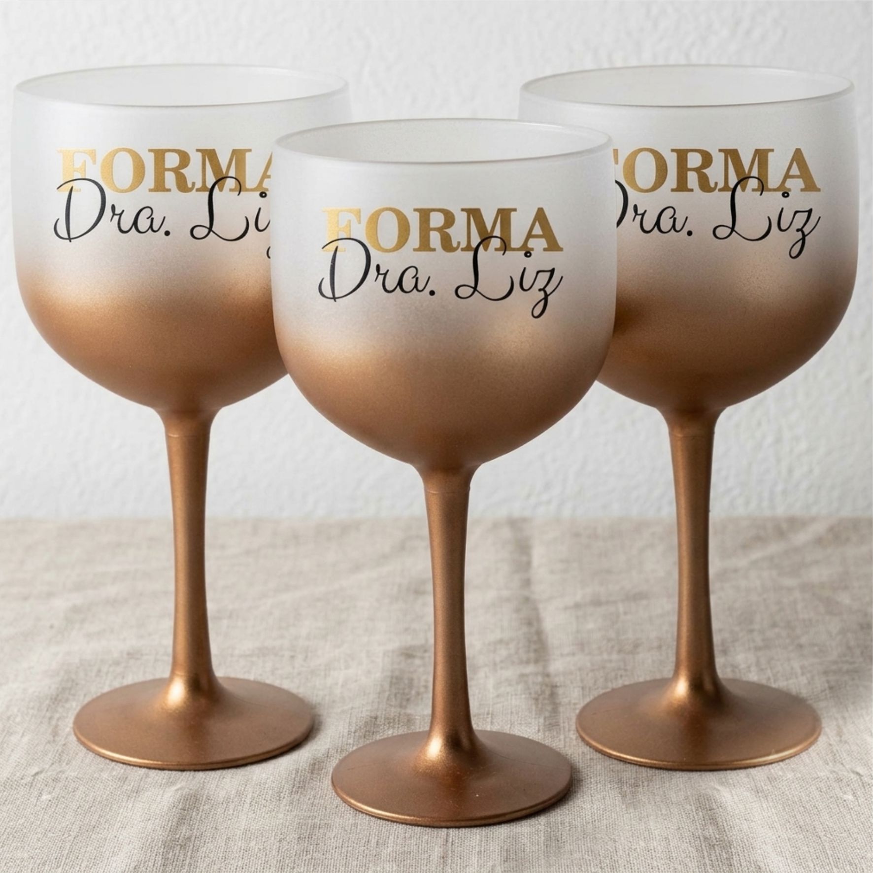 Taças de gin degradê personalizadas baile de Formatura 