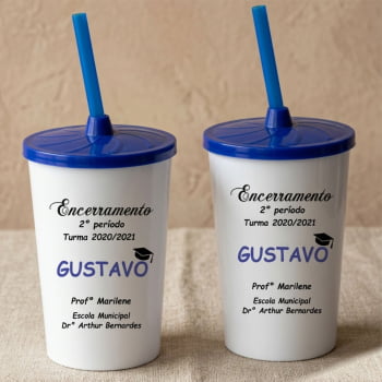 Copos personalizados com tampa e canudo para Formatura 